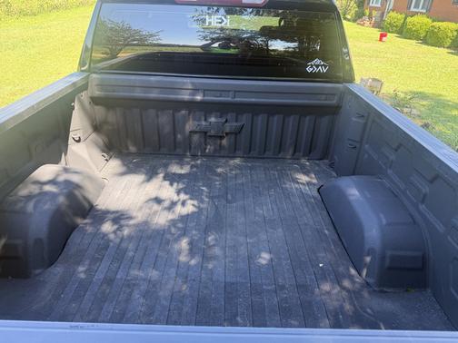 Black 2022 Chevrolet Silverado 1500 LTZ