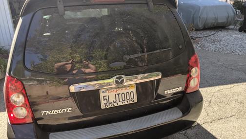 Photo 4 of 9 of 2005 Mazda Tribute s