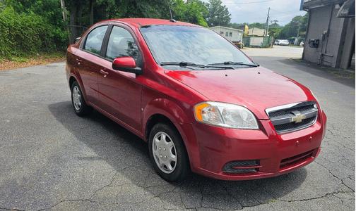 Red 2009 Chevrolet Aveo LT