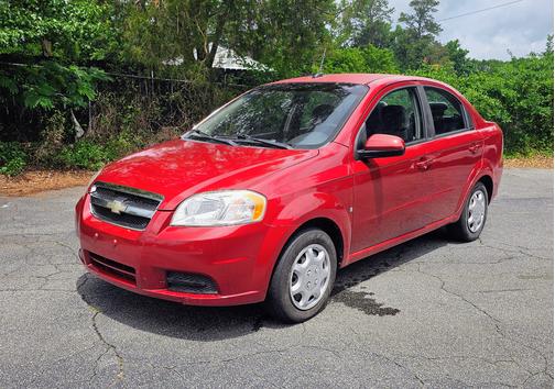 Red 2009 Chevrolet Aveo LT