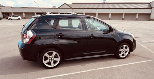 2009 Pontiac Vibe Base