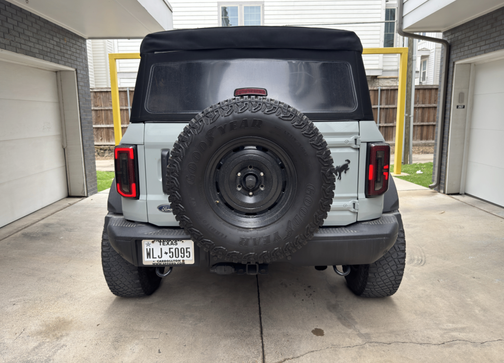 Gray 2021 Ford Bronco Badlands