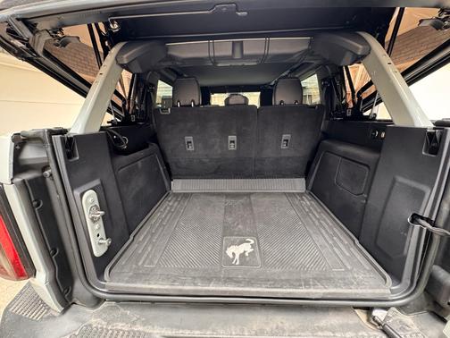 Gray 2021 Ford Bronco Badlands