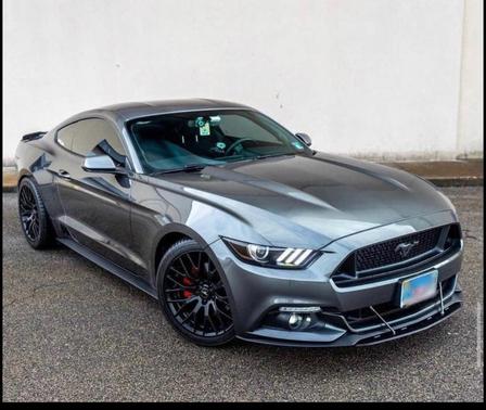 2017 Ford Mustang V6