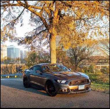 2017 Ford Mustang V6