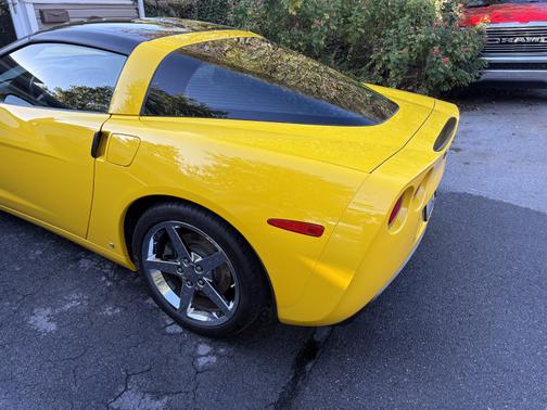 2008 Chevrolet Corvette Base