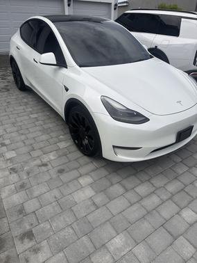 White 2022 Tesla Model Y Performance