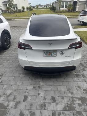 White 2022 Tesla Model Y Performance