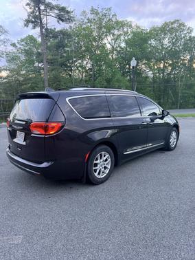 Black 2020 Chrysler Pacifica Touring L