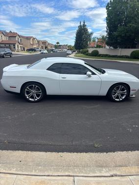 White 2022 Dodge Challenger R/T