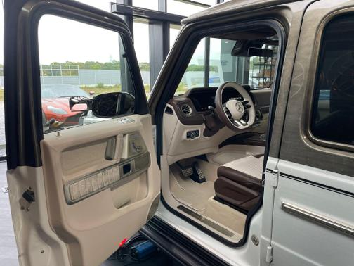 2023 Mercedes-Benz AMG G 63 4x4 Squared