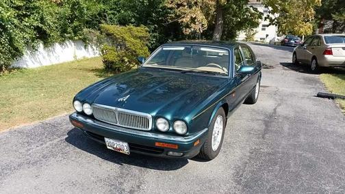 1995 Jaguar XJ6 Vanden Plas