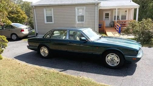 1995 Jaguar XJ6 Vanden Plas
