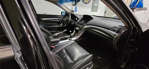 Black 2010 Acura TL Technology