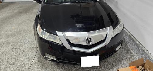 Black 2010 Acura TL Technology