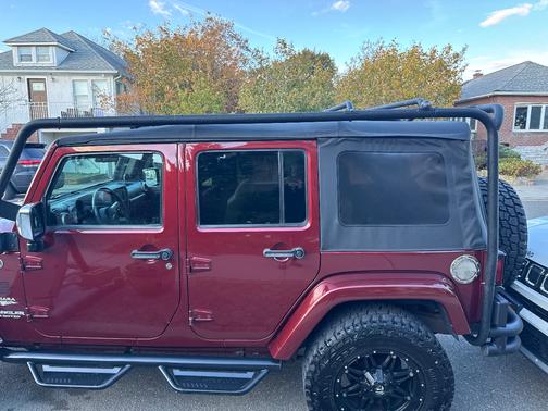2010 Jeep Wrangler Unlimited Sahara