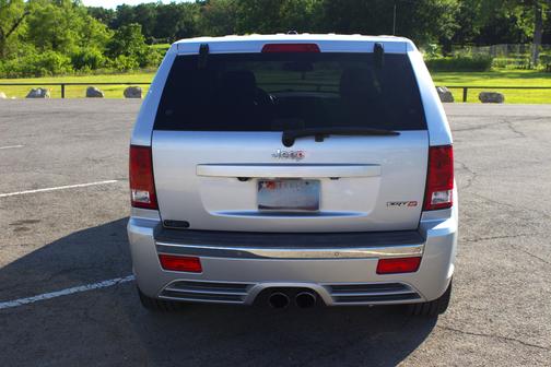 Silver 2008 Jeep Grand Cherokee SRT8