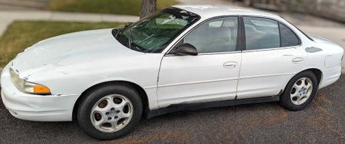 Photo 1 of 17 of 1999 Oldsmobile Intrigue GX