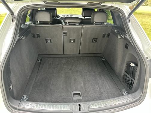 White 2016 Porsche Macan Macan Turbo