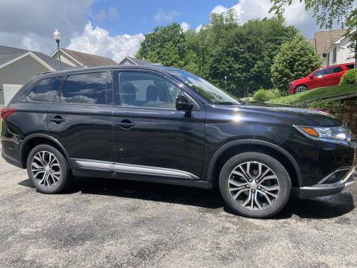 2016 Mitsubishi Outlander ES
