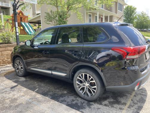2016 Mitsubishi Outlander ES