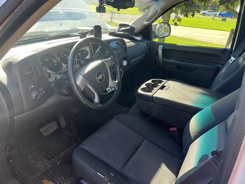 White 2013 Chevrolet Silverado 1500 LT