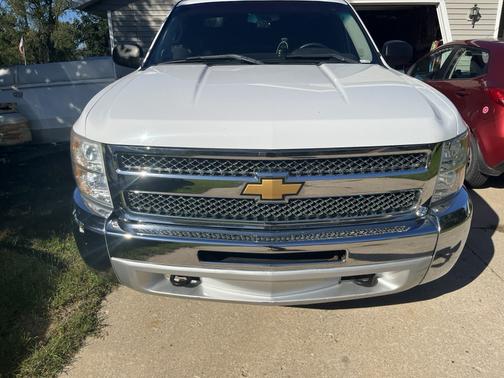 White 2013 Chevrolet Silverado 1500 LT
