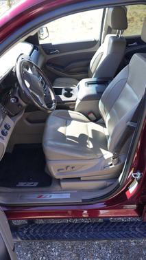 Red 2019 Chevrolet Suburban LT