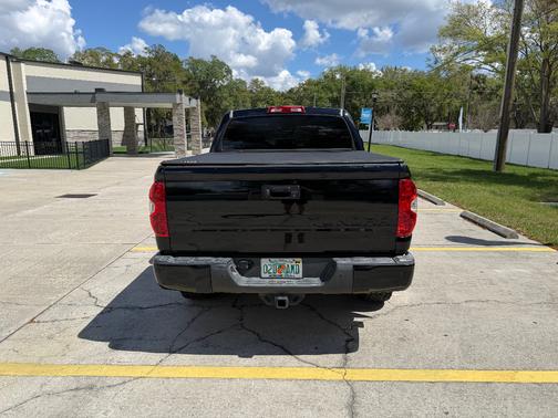 2014 Toyota Tundra Limited