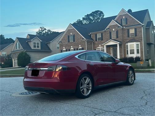 2014 Tesla Model S 85