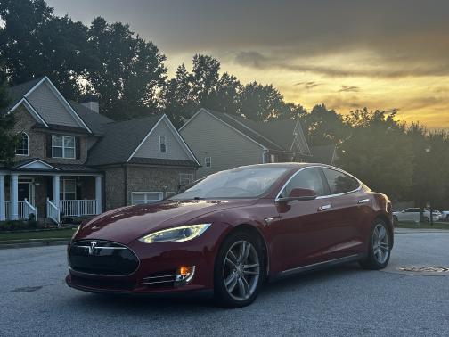 2014 Tesla Model S 85
