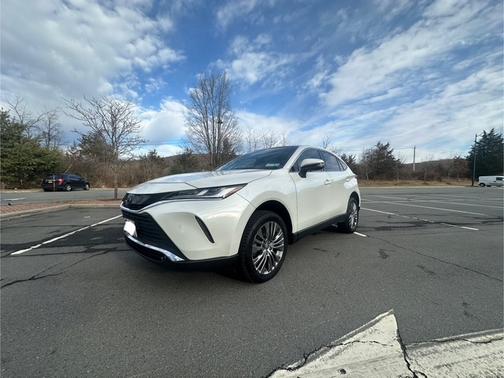 2022 Toyota Venza Limited