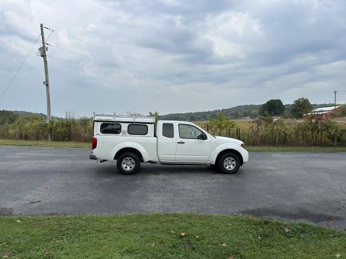 2015 Nissan Frontier SV