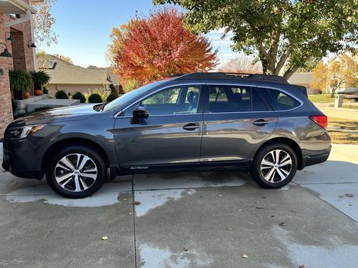 2018 Subaru Outback 2.5i Limited