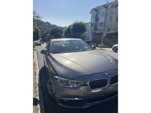 2018 BMW 330 i