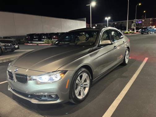 2018 BMW 330 i