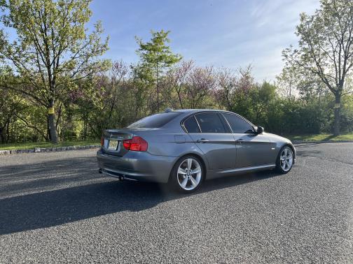 2011 BMW 335 i