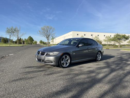 2011 BMW 335 i