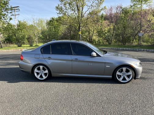 2011 BMW 335 i