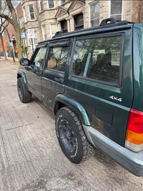 1999 Jeep Cherokee Sport 4WD