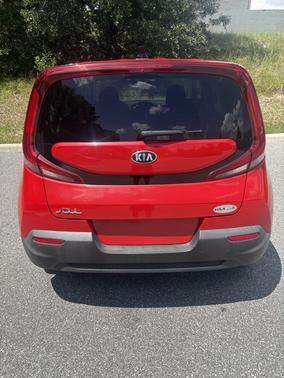 Red 2021 Kia Soul LX