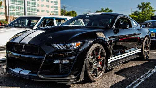 2021 Ford Shelby GT500 Base