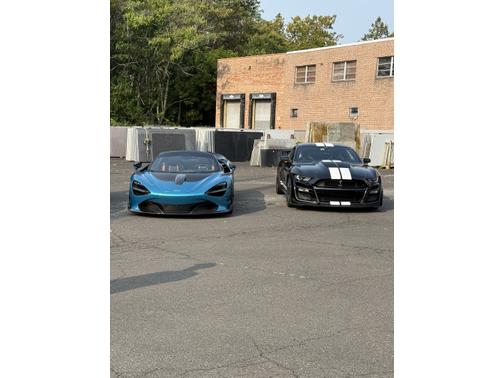 2021 Ford Shelby GT500 Base