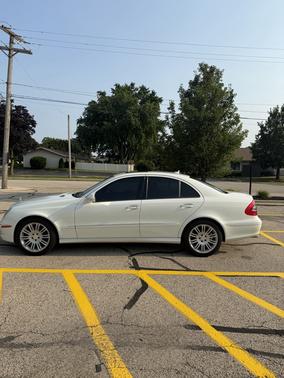 White 2008 Mercedes-Benz E-Class E 350 4MATIC