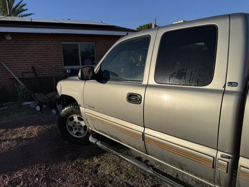 Gray 2001 Chevrolet Silverado 1500 LS Extended Cab