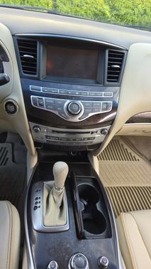 Red 2013 INFINITI JX35 Base