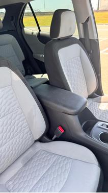 Silver 2019 Chevrolet Equinox LS