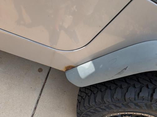 Silver 2000 Jeep Wrangler Sport