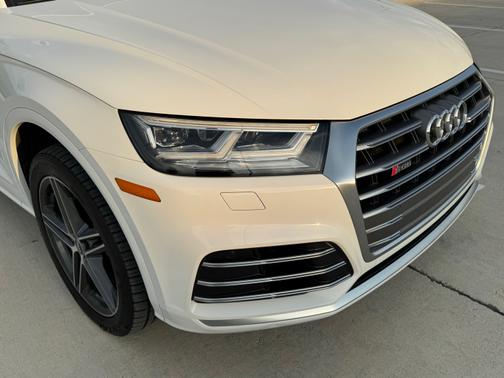 2018 Audi SQ5 3.0T Premium Plus