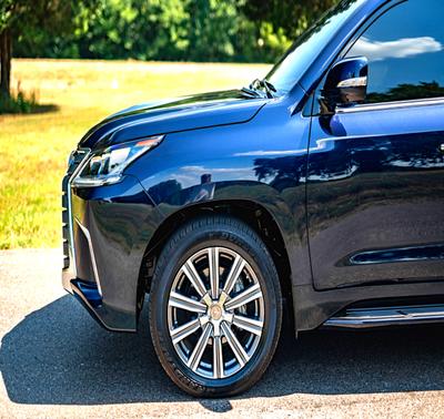 2017 Lexus LX 570 Base